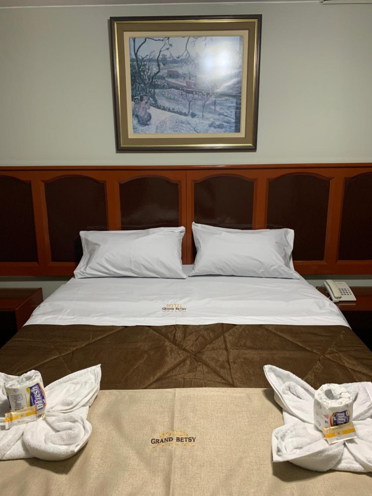 Grand Hotel Betsy Lima Extérieur photo